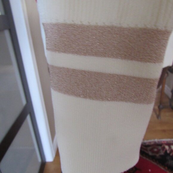 Women's Golf/Ski Jacket. Red & White. Size M. NWT - Picture 4 of 12